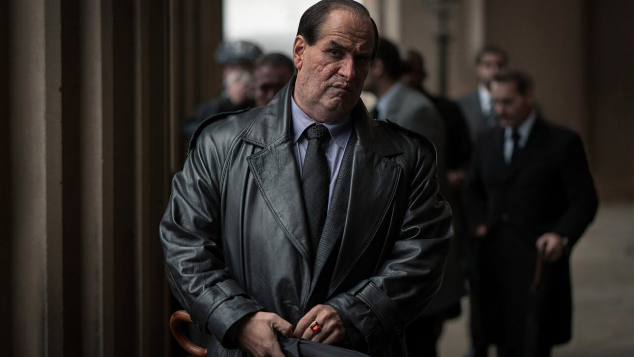 بهترین بازیگر مرد نقش اول در سریال یا فیلم محدود یا آنتولوژی