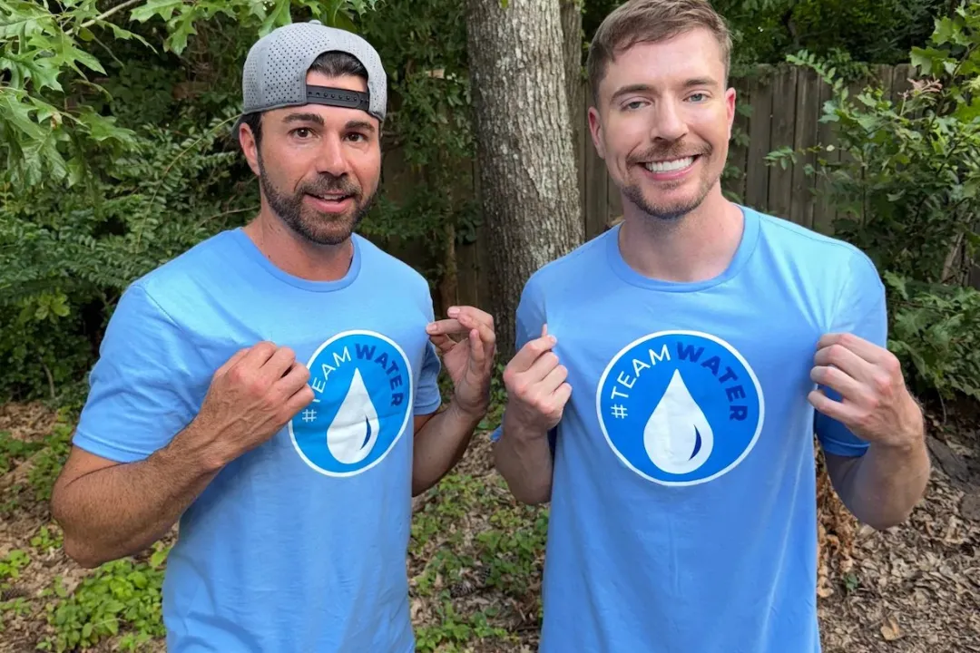 پروژه تیم آب؛ آب سالم برای نیازمندان با کمک یوتیوبر